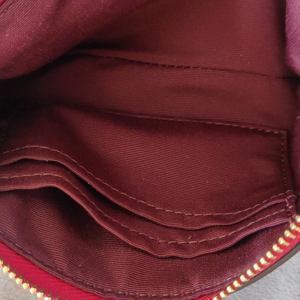 Coach wristlet - Picture 3 of 3